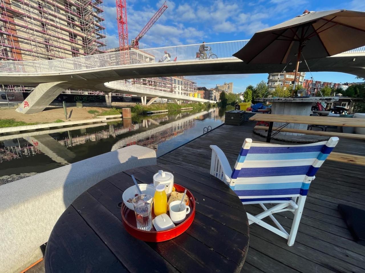Hotel Boat & Breakfast Bellevue Gent Exterior foto